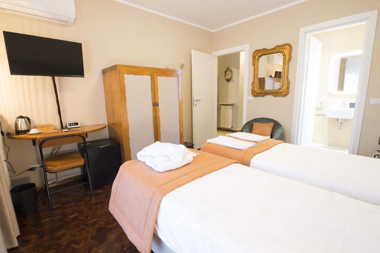 Villa Jasmine B&B Gattico Bagian luar foto