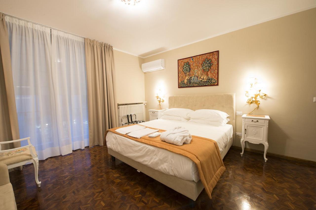 Villa Jasmine B&B Gattico Bagian luar foto