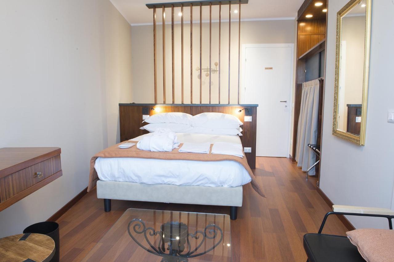Villa Jasmine B&B Gattico Bagian luar foto